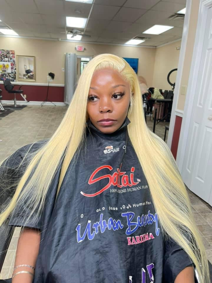 Straight Blonde Frontal Wigs | FlashyBeautyPalace